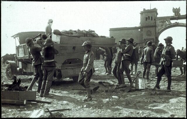 1921