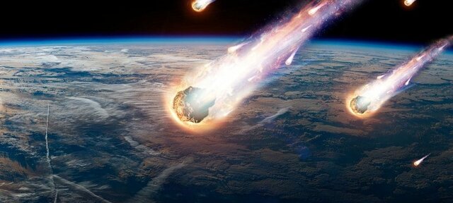 PRIMERA LLUVIA DE METEORITOS