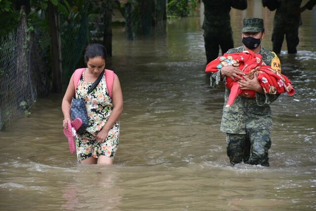 Lluvias Causan Inundaciones