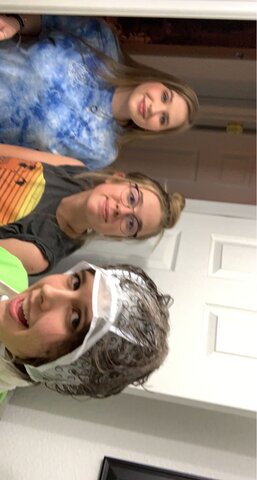 Letting my Friends Dye my Hair