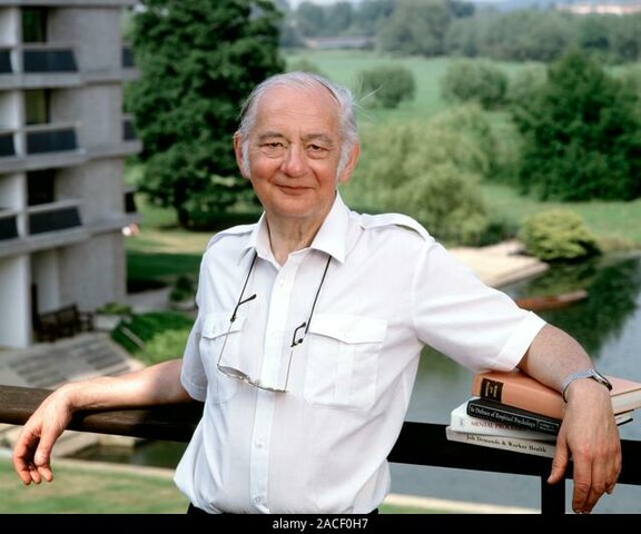 Investigación Contable Alternativa por Broadbent y Guthrie