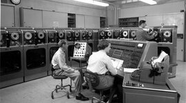 Timeline: LA GENERACIÓN DE COMPUTADORAS