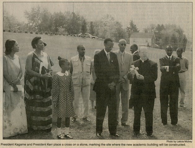 Rwandan President Visits La Roche College