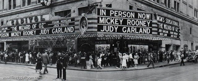 Wizard of Oz Premiers in Movie Theaters