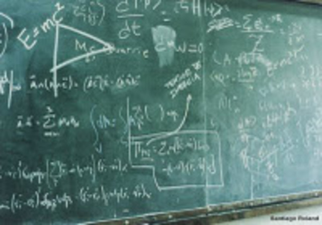 Introduce el algebra de la logica