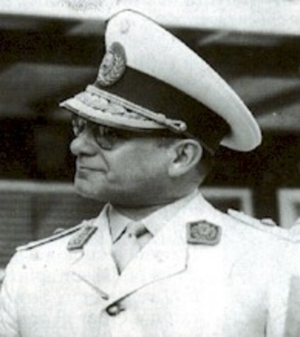 Pedro E. Aramburu/Isaac Rojas