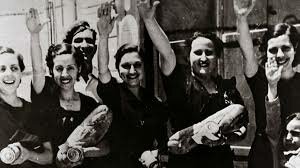 El inicio de la reforma política (1975-1977) 1.3