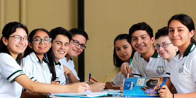 Entre a la secundaria