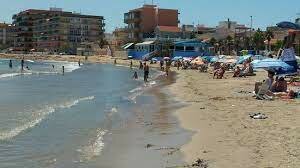 PLAYA DE LOS NÁUFRAGOS
