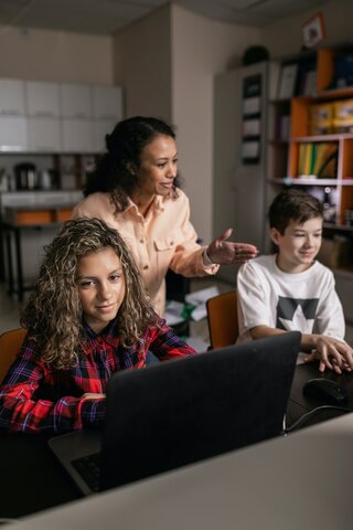 Infancia y adolescencia.