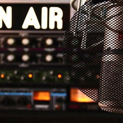 Timeline: LA RADIO EN COLOMBIA