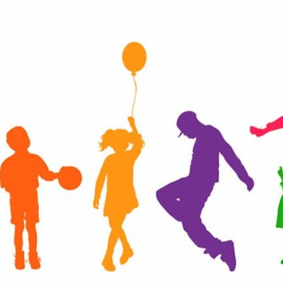 Timeline: TRAS LOS PASOS DE LA INFANCIA, ADOLESCENCIA Y CONTEXTO