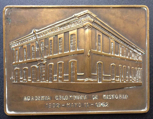 Se establece la Academia Colombiana de Historia