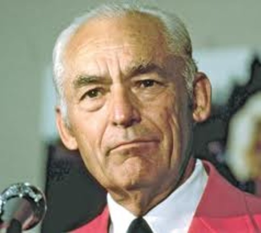 Sam Walton graduated from the University of Missouri at Columbia in 1940 with a B.A. in economics.