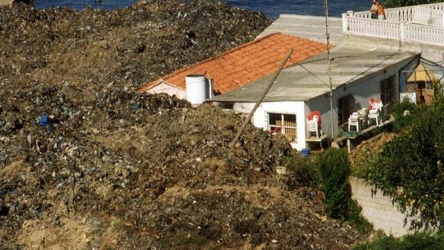 Avalancha no vertedoiro de Bens