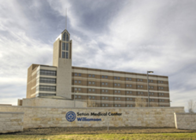 Robert Noyce dies from a hear attack