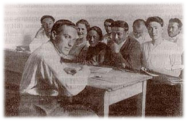 LA INTERACCIÓN SOCIAL SE CONVIERTE EN EL MOTOR DEL DESARROLLO