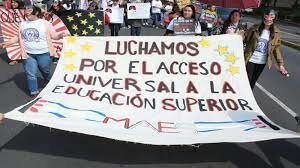 Educación superior obligatoria