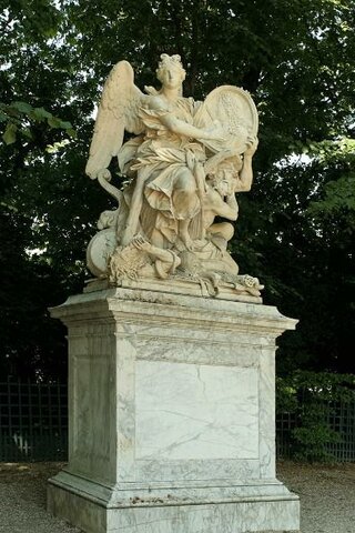 Renommée de Louis XIV,  Domenico Guidi + Algardi ???