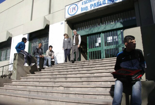 Cambio de denominación: Escuela Nacional de Educación Técnica Nº1 de Mendoza Ciudad Ingeniero Pablo Nogués