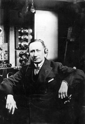 MARCONI Y LA RADIO