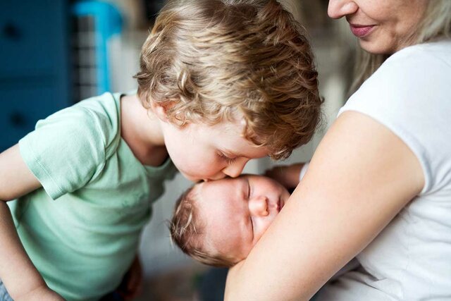 NACIMIENTO DE MI HERMANO