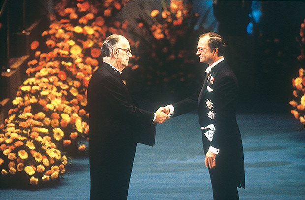 PREMIO NOVEL DE LITERATURA A CAMILO JOSÉ CELA