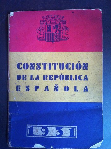 Aprobación de la Constitución
