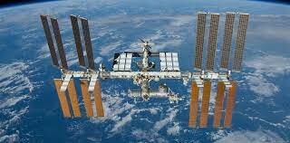 Creacio de l'Estacio internacional espacial (ISS-EEI)