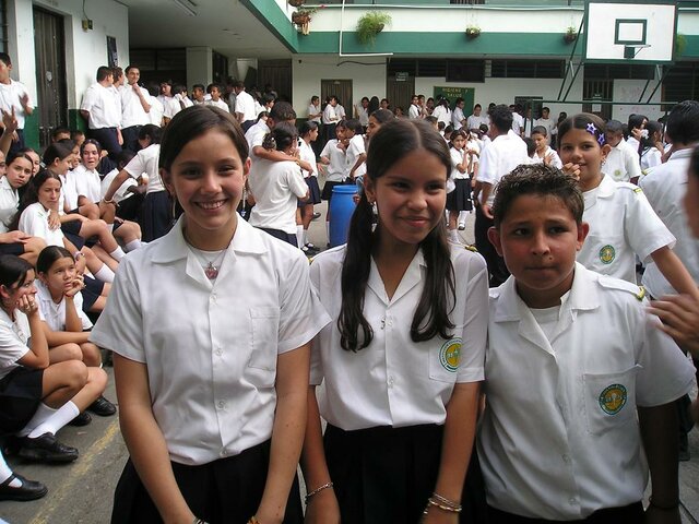 Se empezó con el grado sexto,