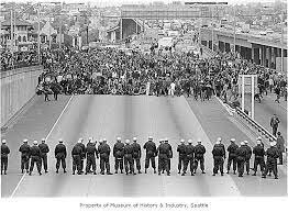 UNL Students protest the Vietnam War