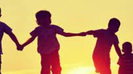 Timeline: ¡TRAS LOS PASOS DE LA INFANCIA Y LA ADOLESCENCIA