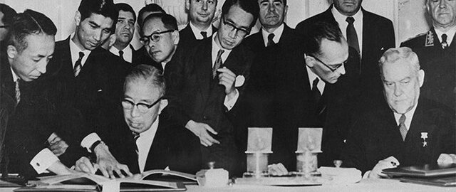 Japón rompe las relaciones diplomáticas con Rusia.