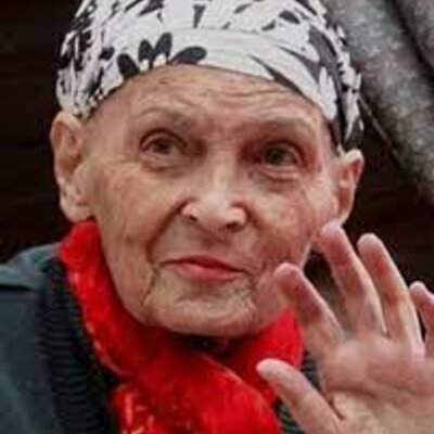 Timeline: Türkan Saylan