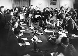 Tyskland kapitulerar