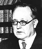 1912: Tomás Carreras Artau