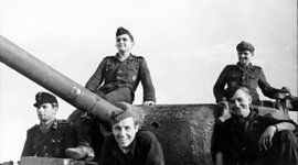 Timeline: Nebraska in the 20th Century