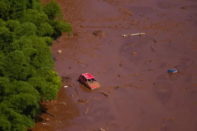 Barragem da Vale se rompe em Brumadinho
