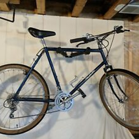 The Stump Jumper Mountain Bike