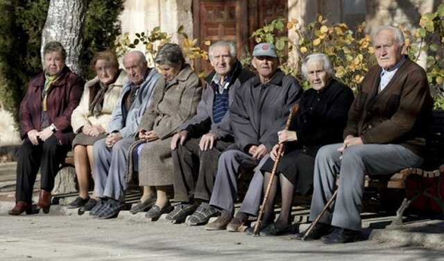 LOS SECNETOS Y LOS GERONTES