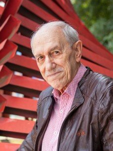 Publicación del libro "Culturas Híbridas: estrategias para entrar y salir de la modernidad" por Néstor García Canclini