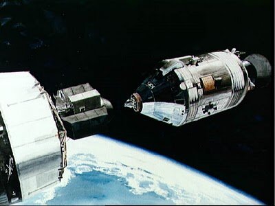 apollo-soiuz (primer acoblament de capsules)