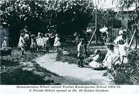 Kindergarten Froebel