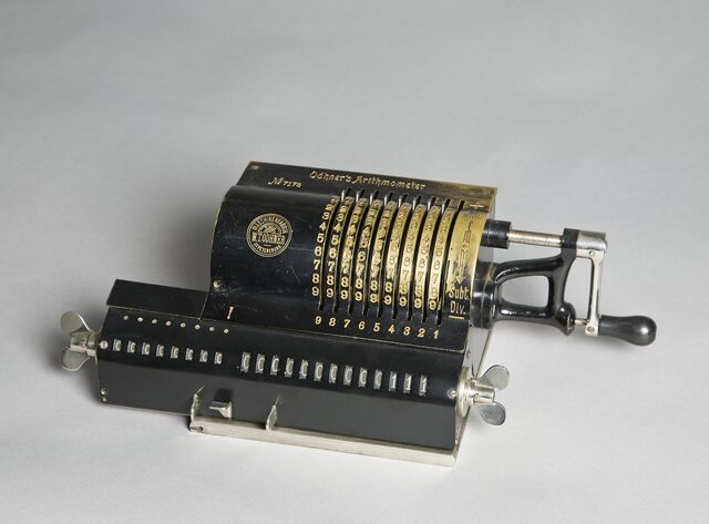 Räkne maskin för det fyra räkne sätten