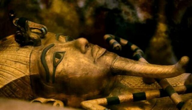 DESCUBRIMIENTO DE LA TUMBA DE TUTANKAMON