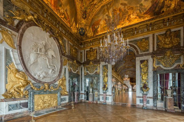 Louis XIV starts building Versailles