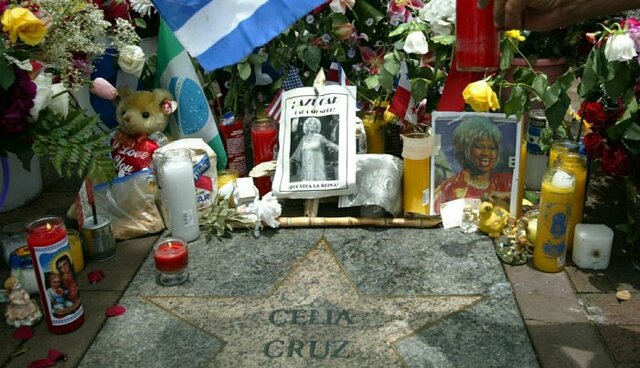 Muere Celia Cruz 2003