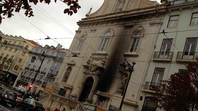 Igreja no chiado alvo de vandalismo