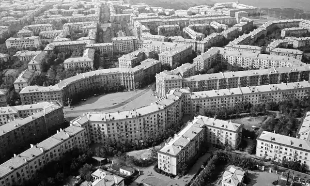 33% of Russians live in Towns