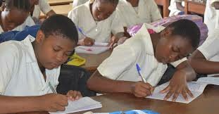 NECESIDAD DE EDUCACIÓN PARA LA JUVENTUD